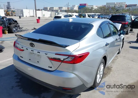 2025 Toyota Camry Le из США, поврежденный, VIN 4T1DAACKXSU572377